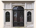 Neogotisches Portal